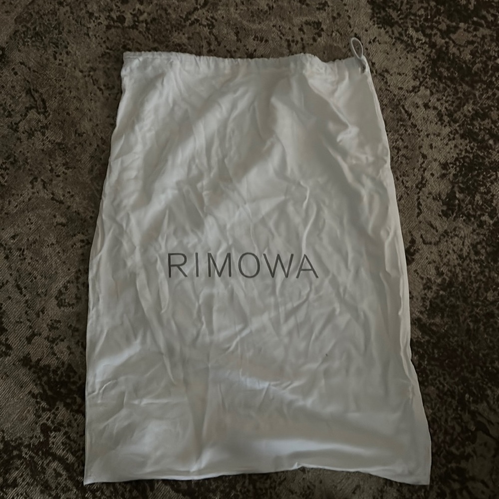 Rimowa dust bag